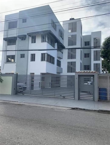 apartamentos - Venta de apartamento 4to piso en los frailes de 106mts Santo Domingo este