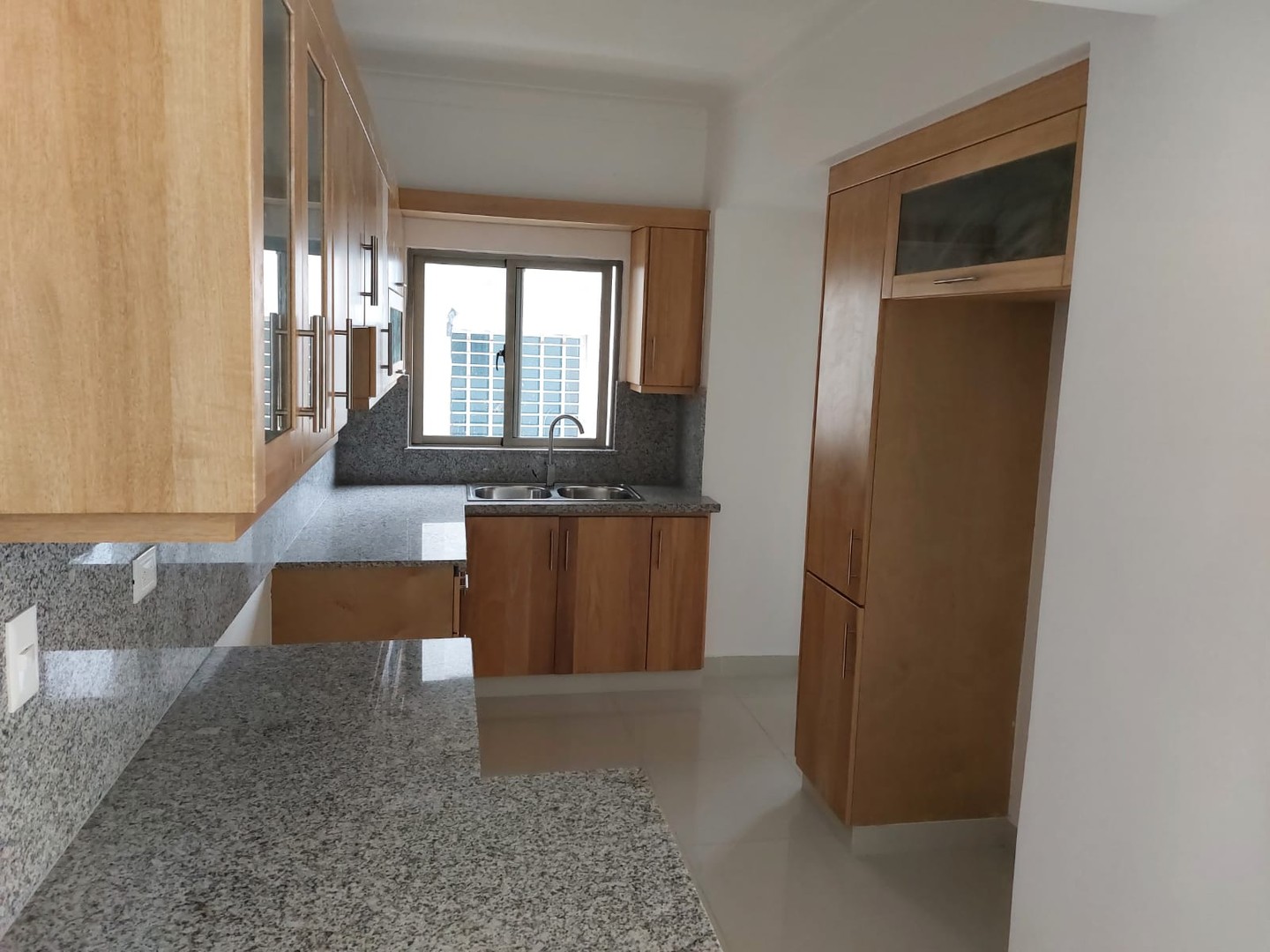 apartamentos - Se vende apto con terraza en los Prados 6