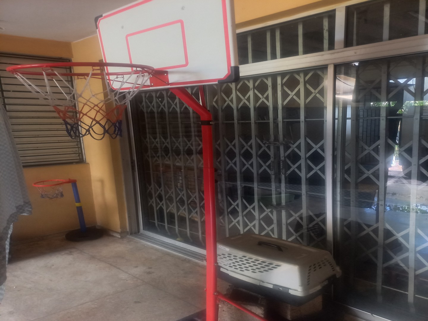 bicicletas y accesorios - Vendo por motivos de viaje, juego de baloncesto en excelentes condiciones.