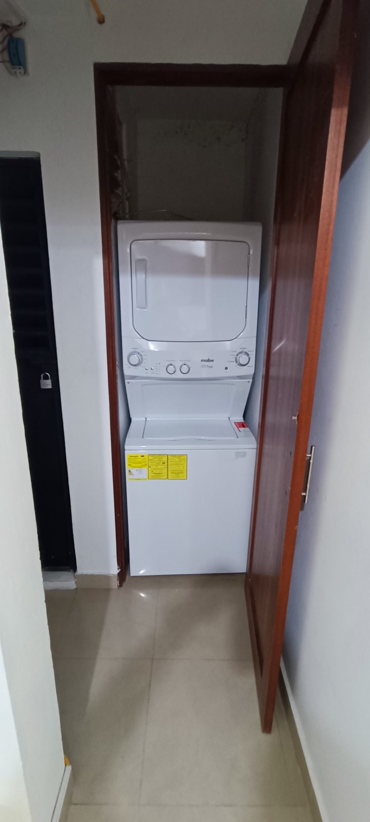 apartamentos - Airbnb 1er nivel Amueblado en cerro hermoso a  5 min de unión méd 7