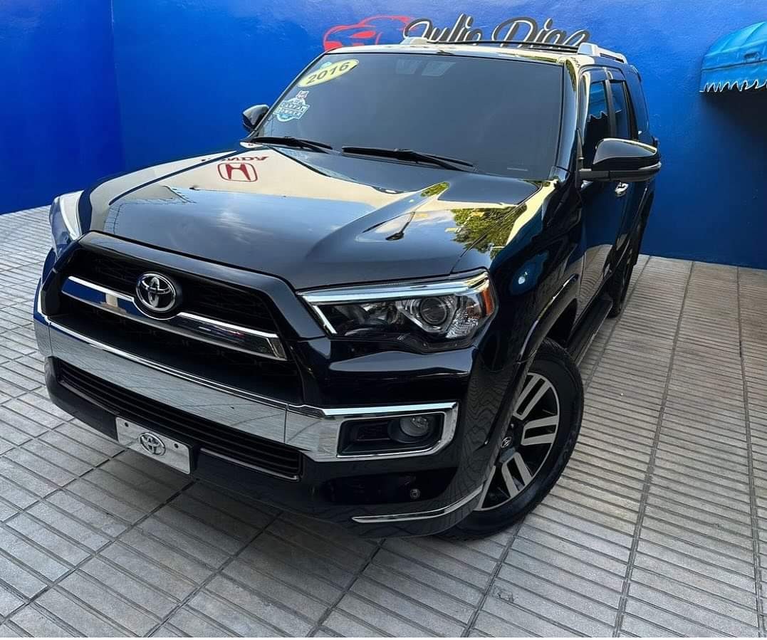 jeepetas y camionetas - 2016 Toyota 4Runner limited Americana
(4x4) Clean Carfax.