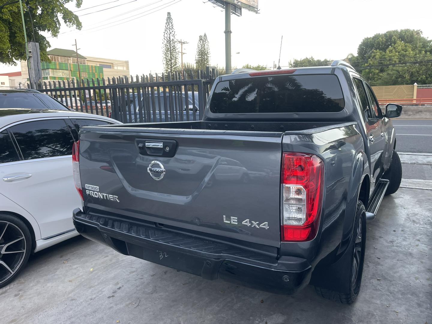 jeepetas y camionetas - NISSAN FRONTIER NP300 2016 3