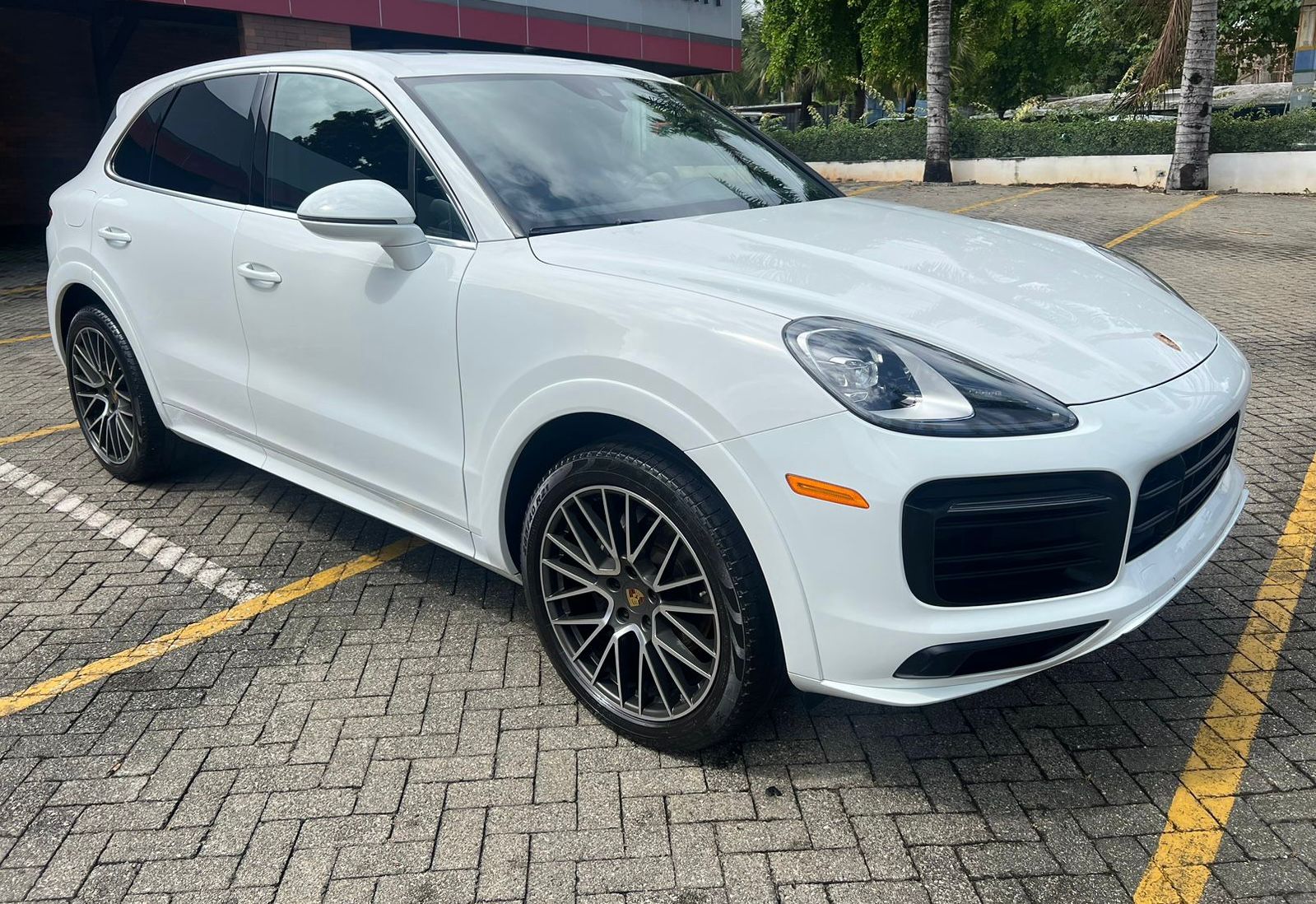 jeepetas y camionetas - Porsche cayenne 2020 impecable 