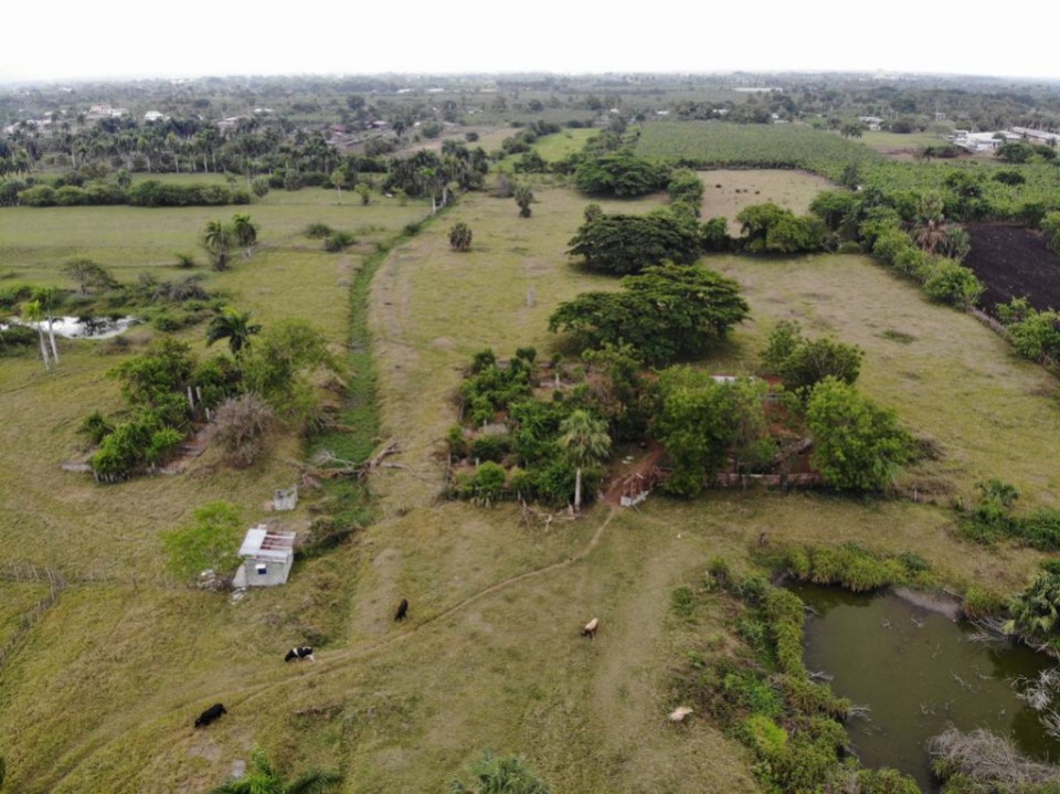 solares y terrenos - Terreno en Venta en LAS PALOMAS 9