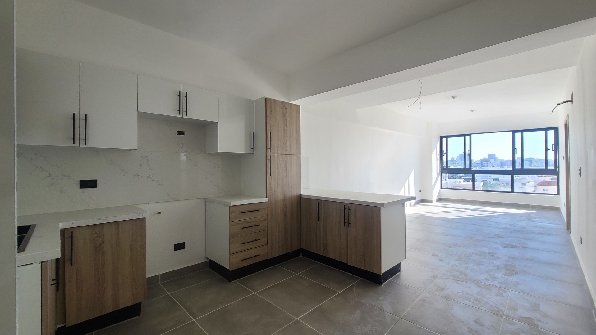 apartamentos - El Millon nuevo 3 habitaciones 2.5 banos 2 parqueos  8