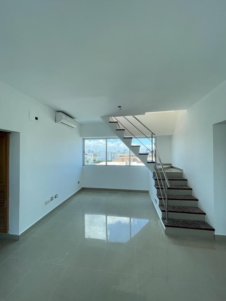 apartamentos - Venta penthouse de oportunidad en Bella Viste 6