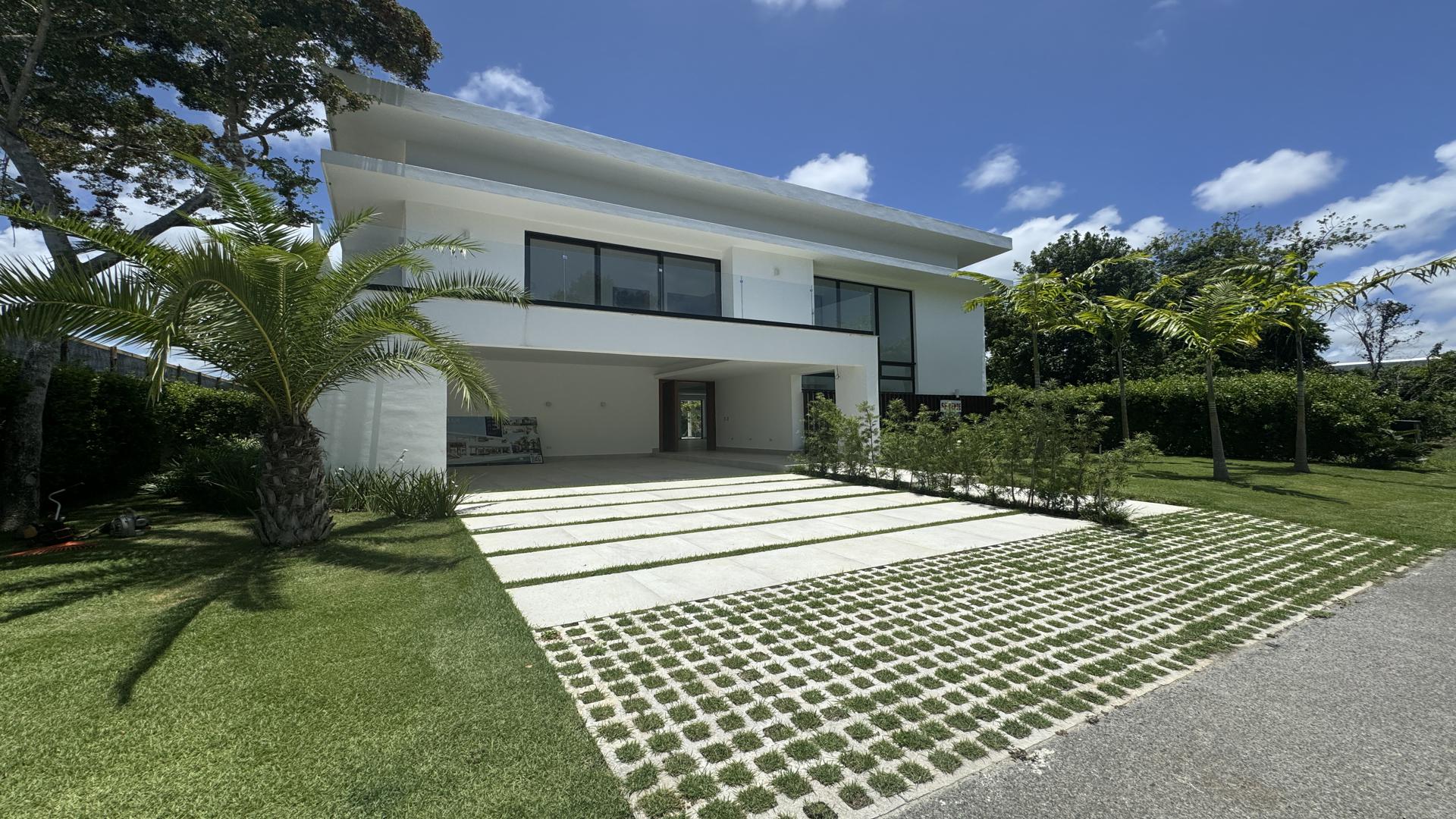 casas vacacionales y villas - Villa Diseño Único 4 Habitaciones Punta Cana Village 4