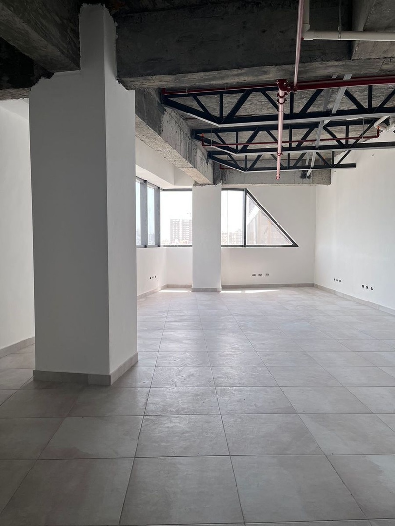 oficinas y locales comerciales - Piantini oficina en torre corporativa 72m2 2 parqueos  1