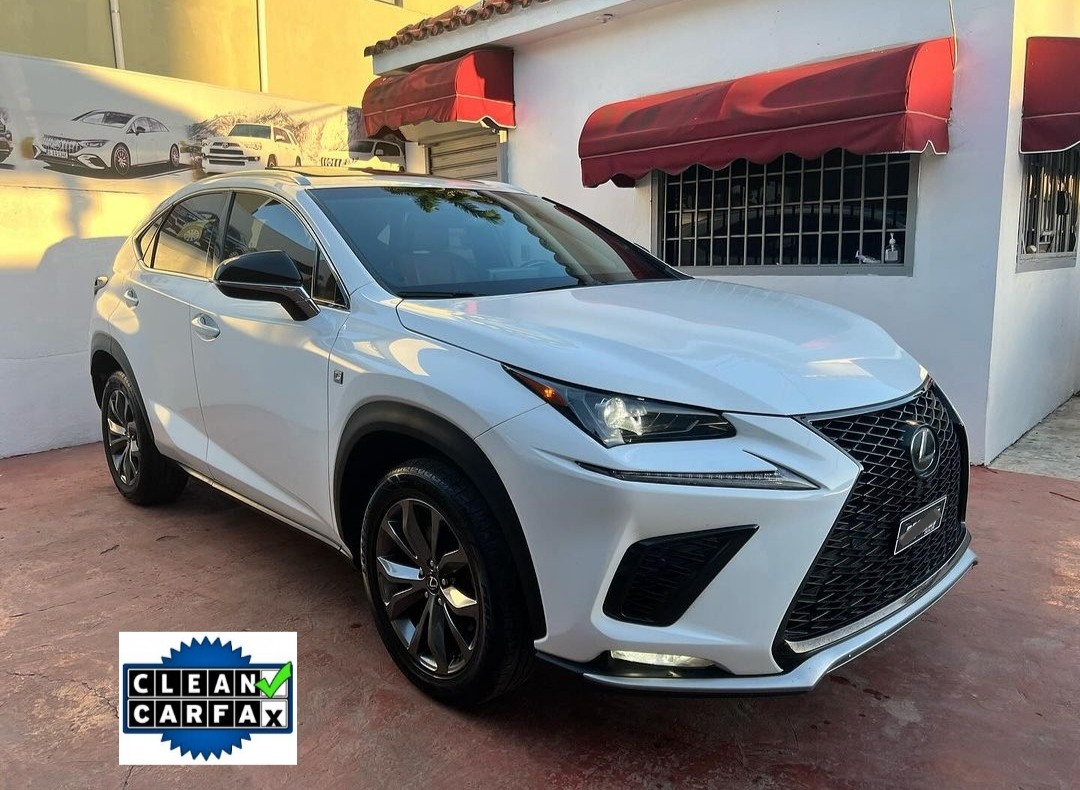 jeepetas y camionetas - 2018 Lexus NX300 F-Sport 