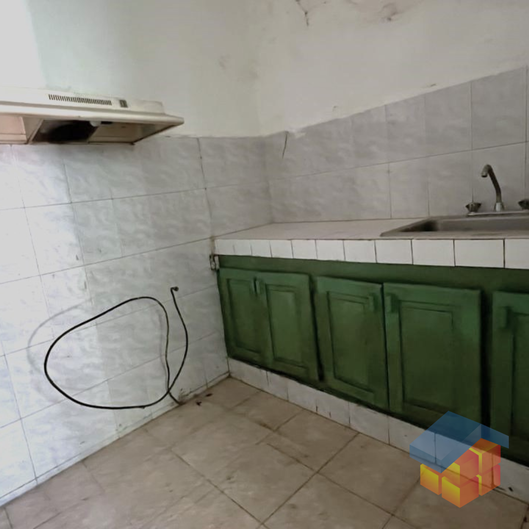 oficinas y locales comerciales - Local Alquiler Zona Colonial 6