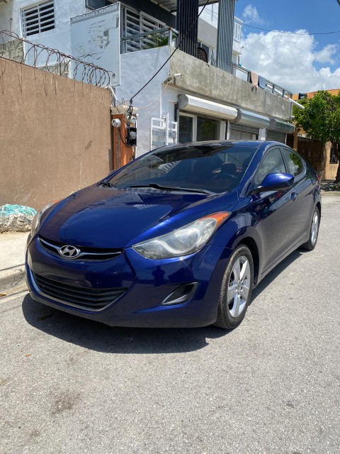 carros - Hiunday elantra 2013 0