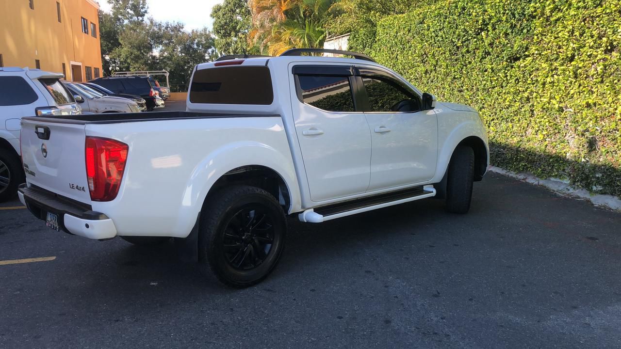 jeepetas y camionetas - Nissan frontier 2016 9