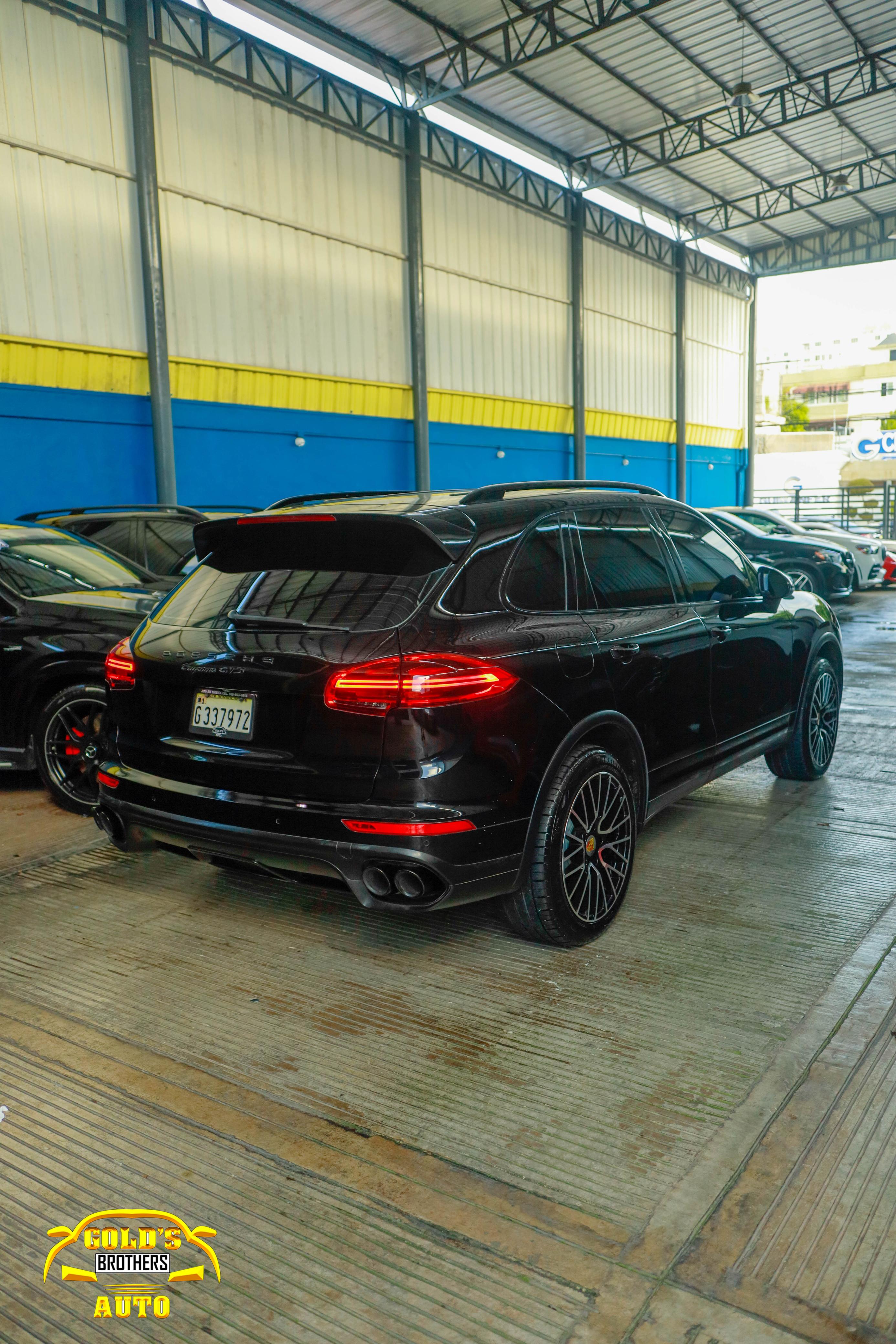 jeepetas y camionetas - Porsche Cayenne 2016 4