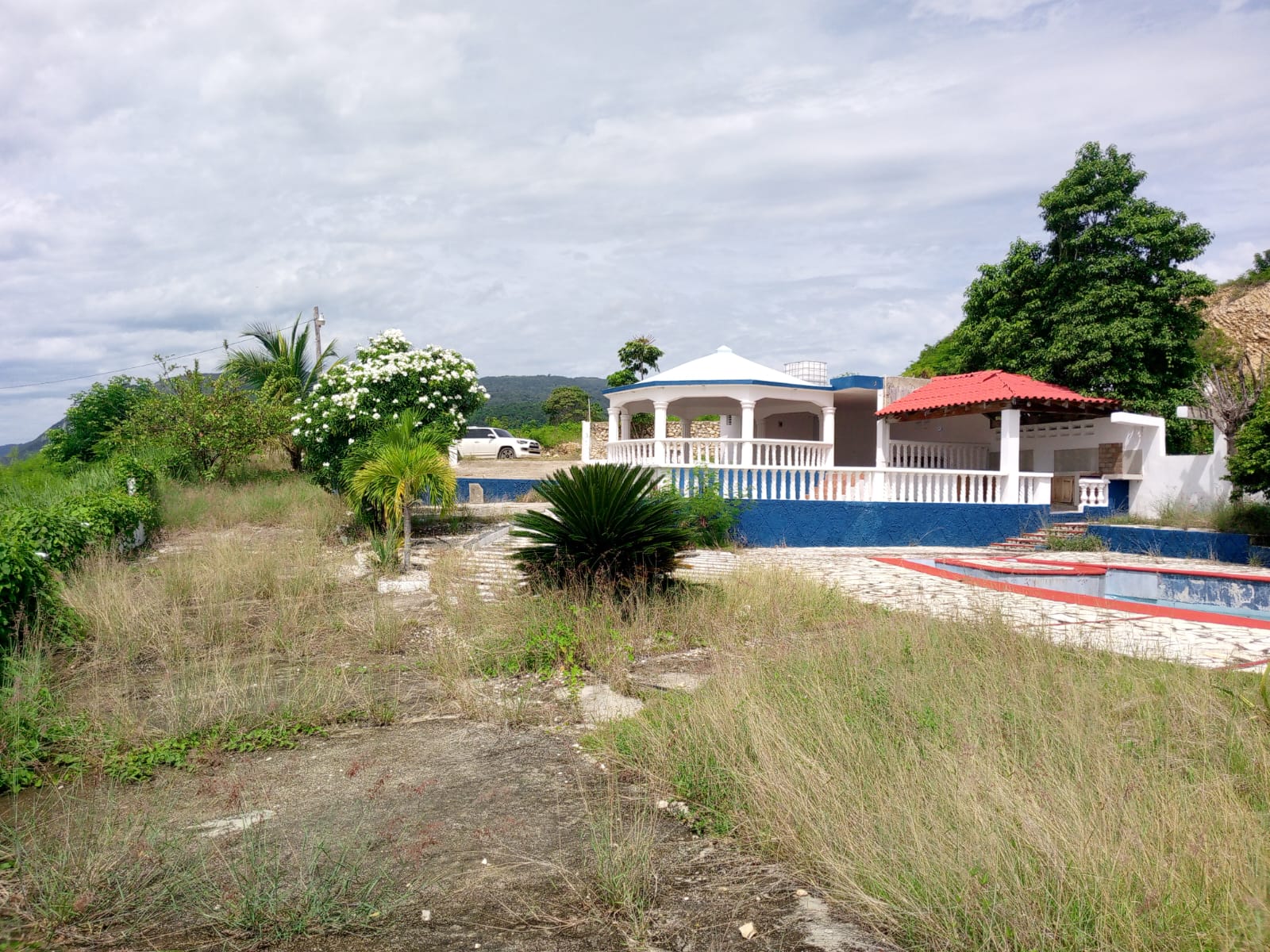 casas vacacionales y villas - piscina para vacacional, con título vista al mar, vestidor y baño en bahoruco  5