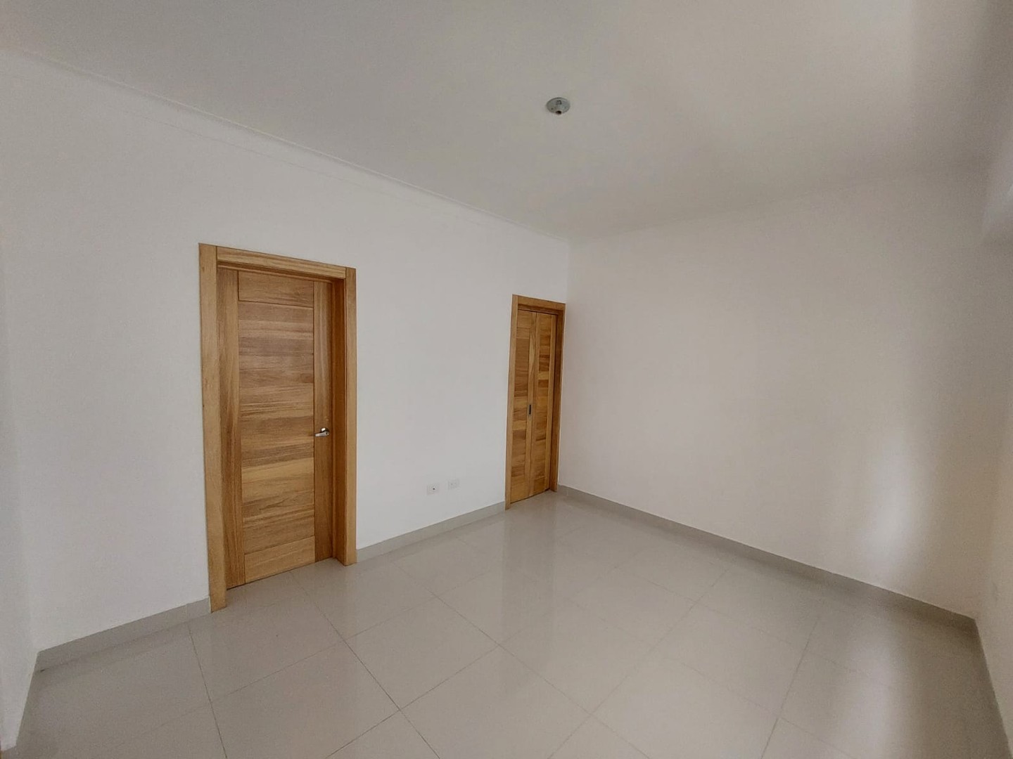 apartamentos - Se vende apto con terraza en los Prados 9