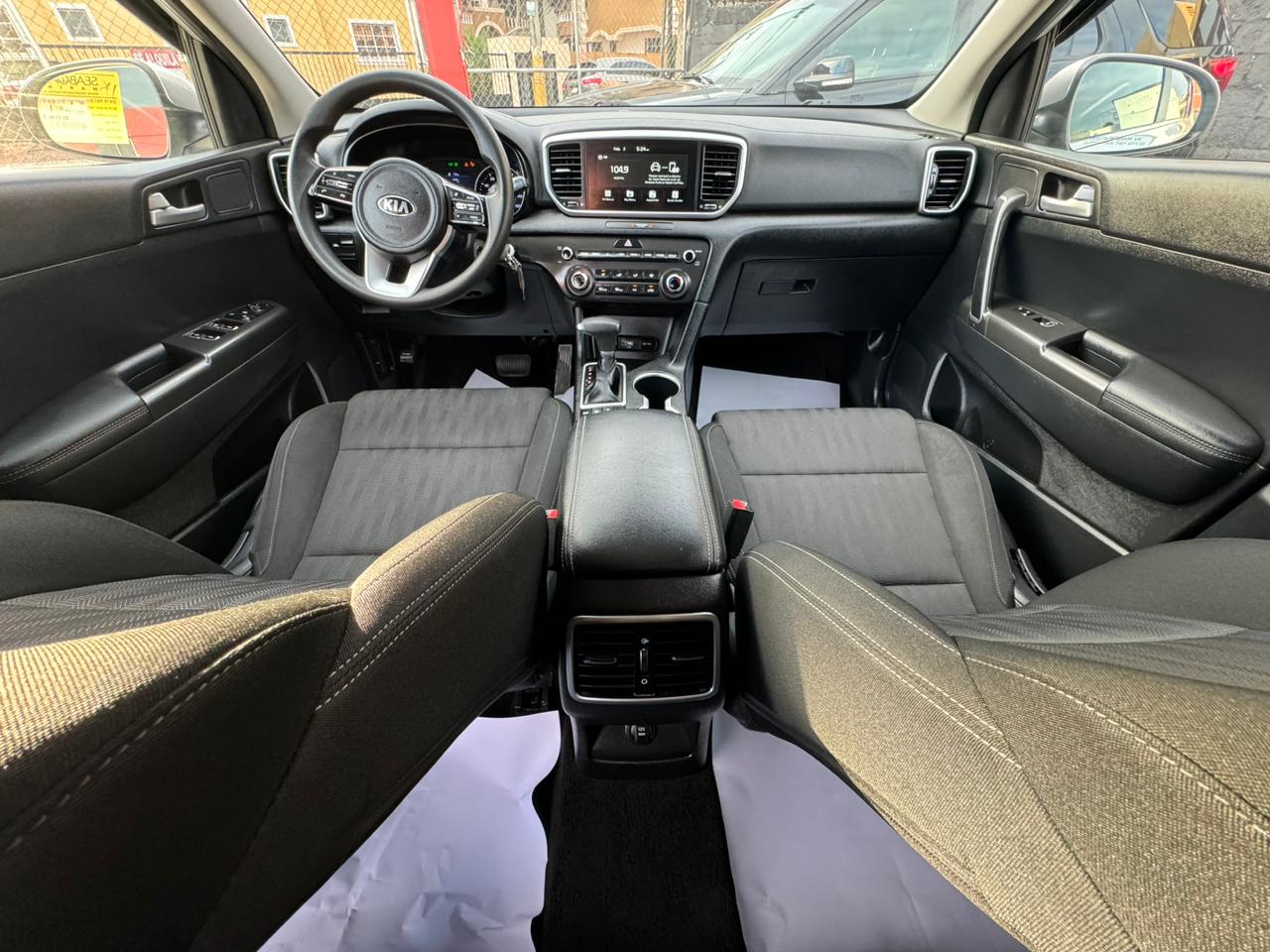 jeepetas y camionetas - Kia Sportage LX 2021 AWD 7