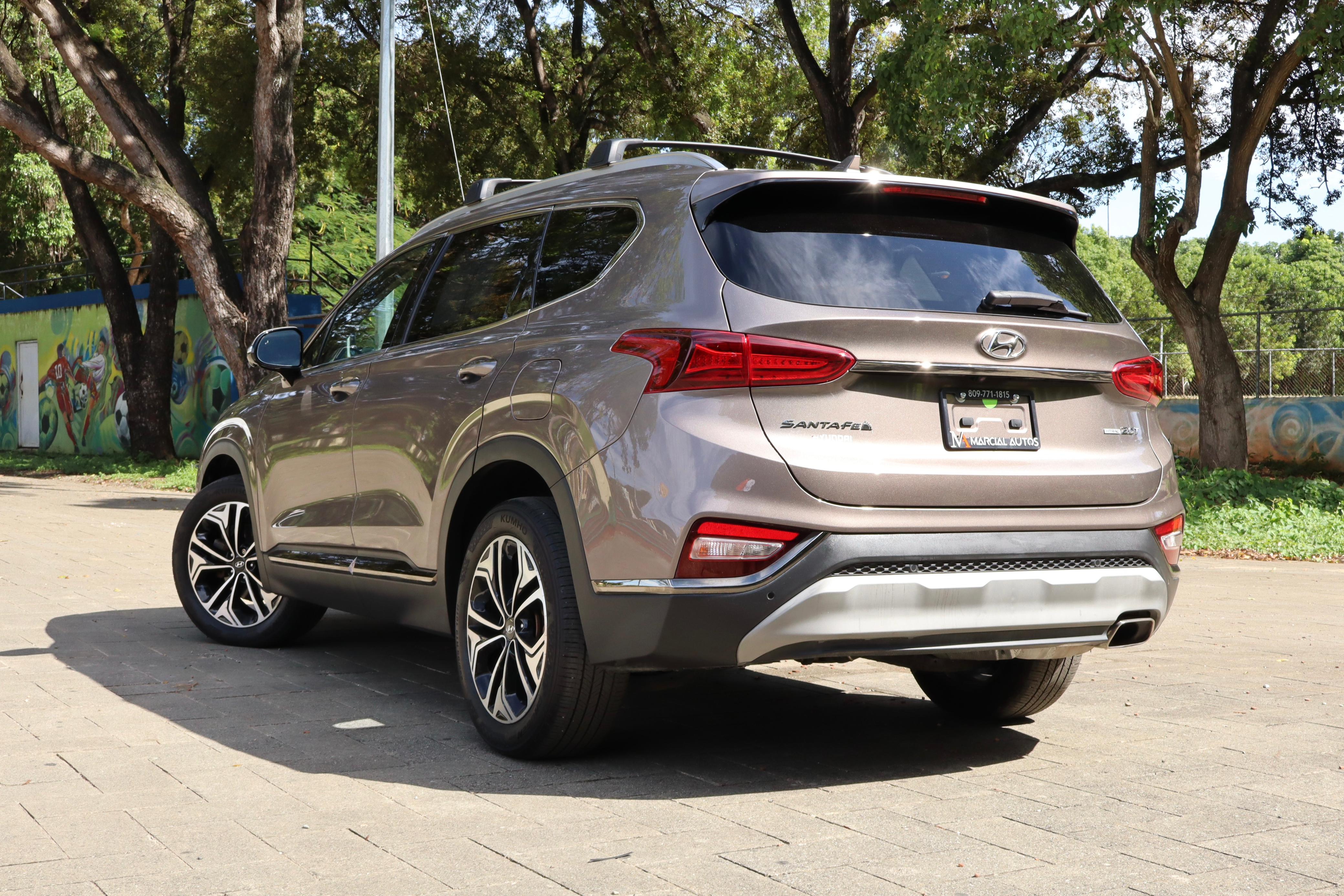 jeepetas y camionetas - Verla es comprarla ven conocela hyundai santa fe limited 2020  3