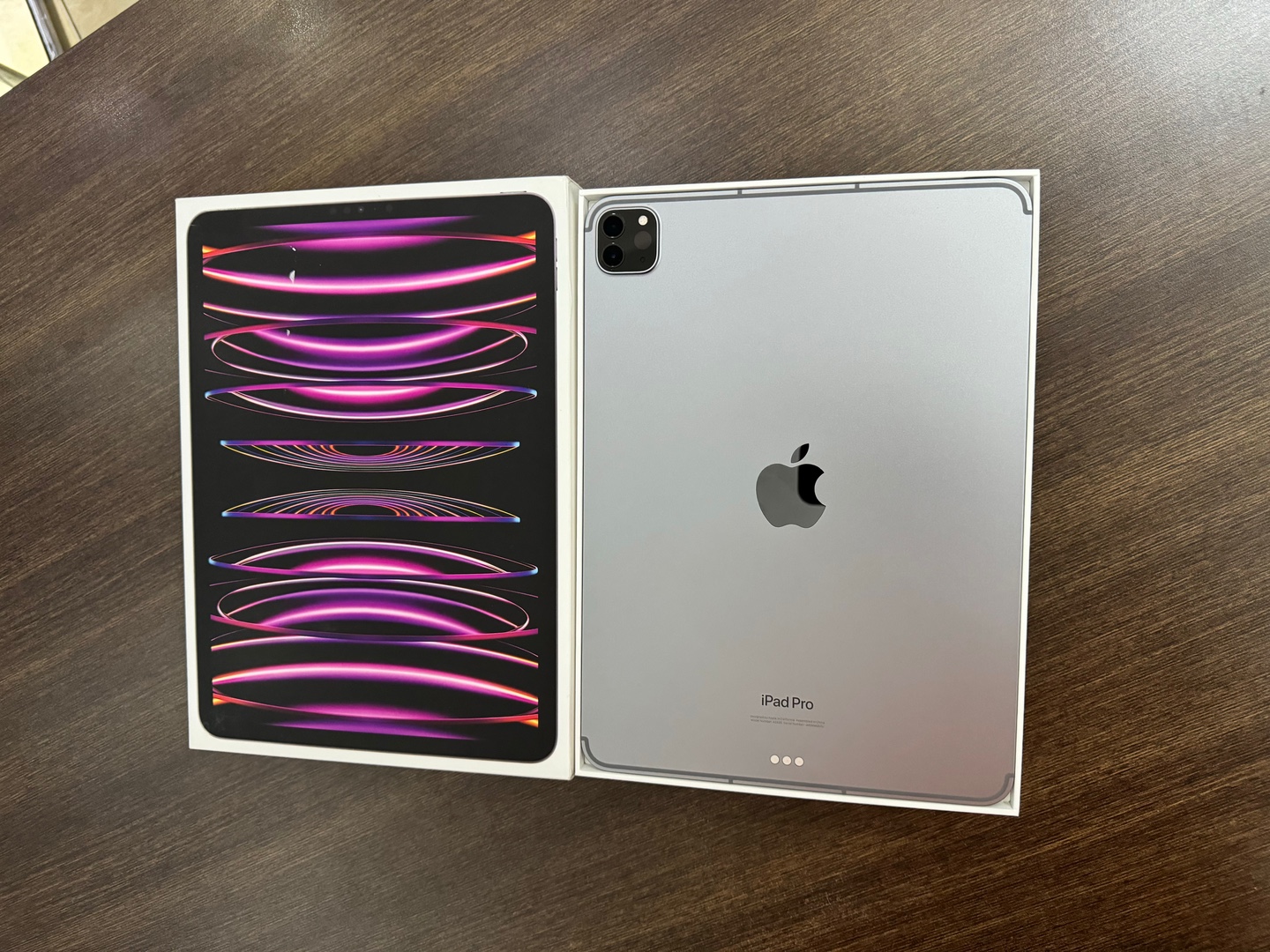 celulares y tabletas - iPad Pro 11-inch 4ta Gen 512GB M2 Apple Chip Wifi + Cel , Como Nueva, RD$ 49,500