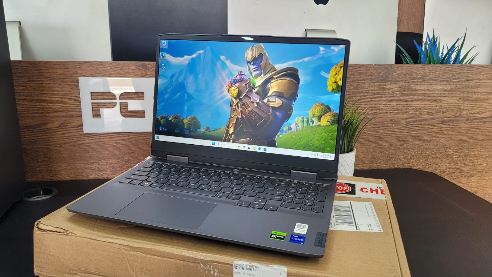 computadoras y laptops - Lenovo LOQ 15 intel core i5 13va RTX 3050 16GB RAM 512GB SSD 0