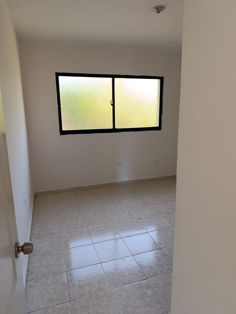 apartamentos - Apartamento de 3 habitaciones en venta en Los Próceres. RD$8,9. 4