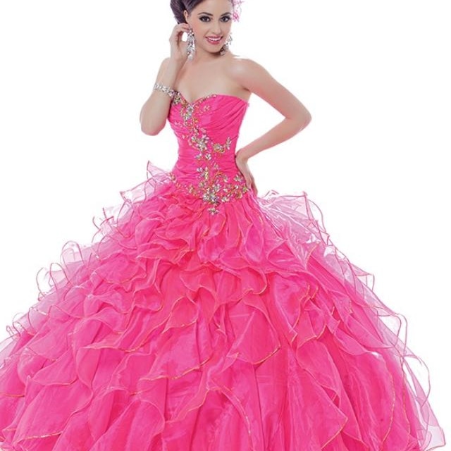 ropa para mujer - Liquidación de vestidos de quinceañeras  3