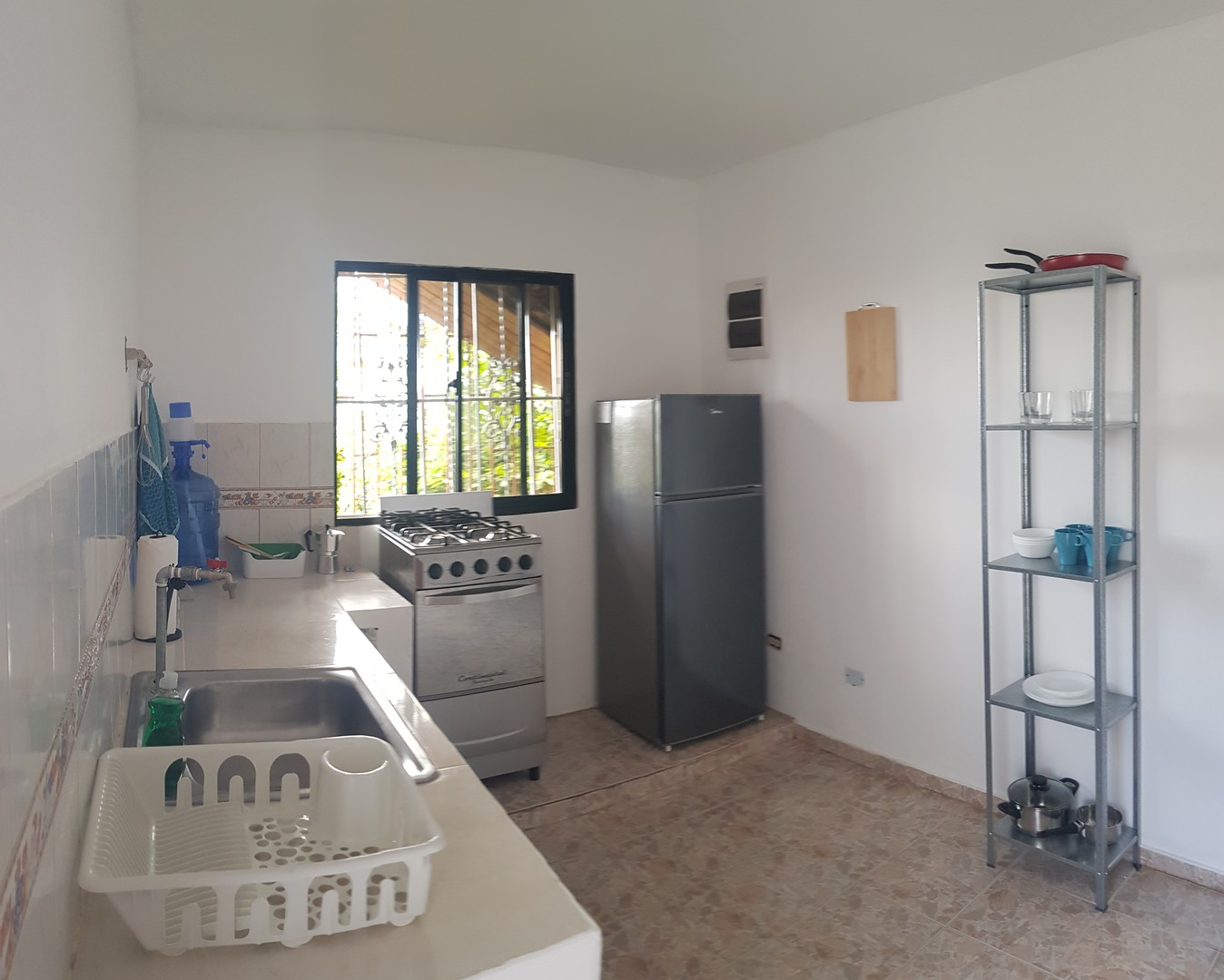 casas - Complejo de apartamentos de 3 pisos, 330m2 construidos en el centro de Samaná. 2