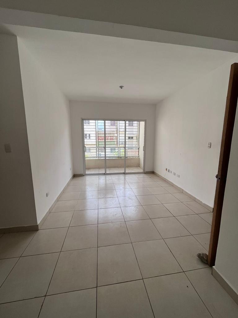 apartamentos - Se renta Apartamento en Autopista San Isidro 3