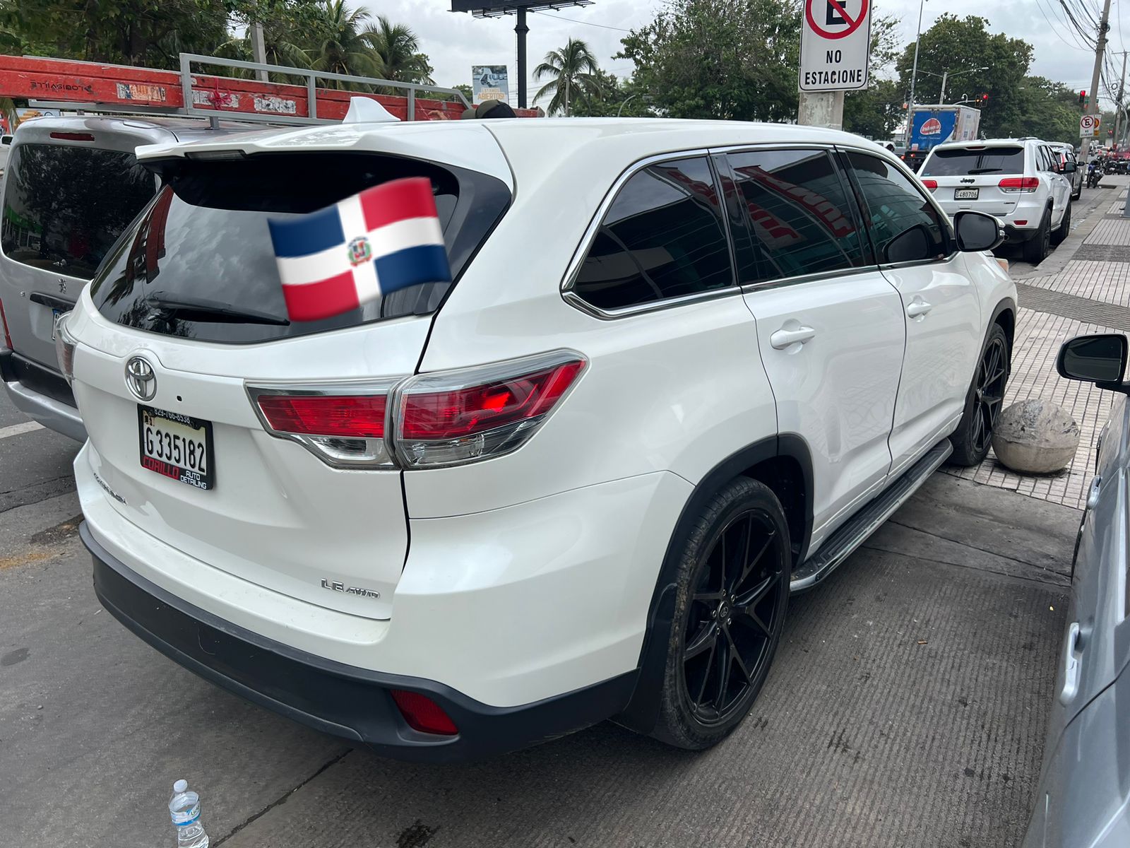 jeepetas y camionetas - Toyota higlander xle 2015 1