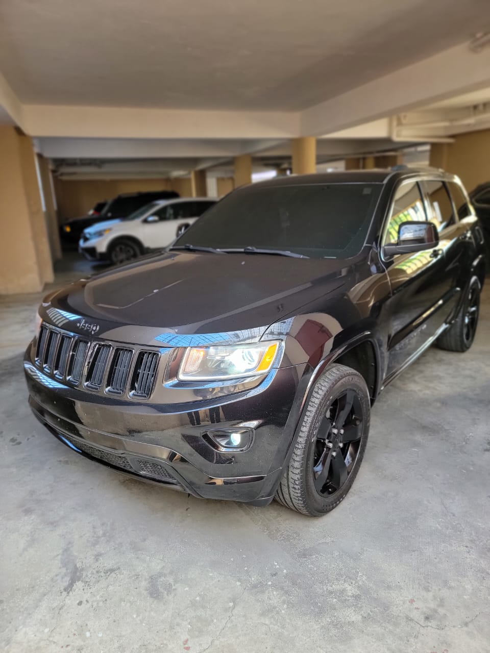 jeepetas y camionetas - jeep grand cherokee laredo 2015 1