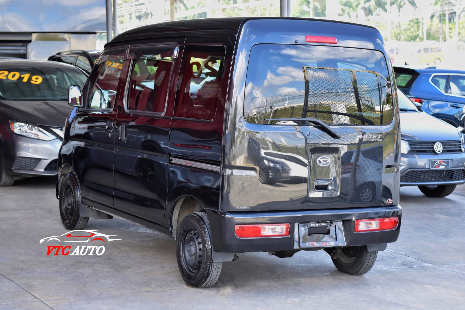 jeepetas y camionetas - Daihatsu Hijet 2016, Usada en excelente condición 1