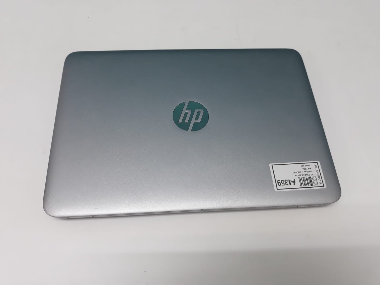 computadoras y laptops - Laptop, HP EliteBook 820 G4 / 7th Gen, Intel Core i7 / 8GB DDR4 / 256GB SSD
 8