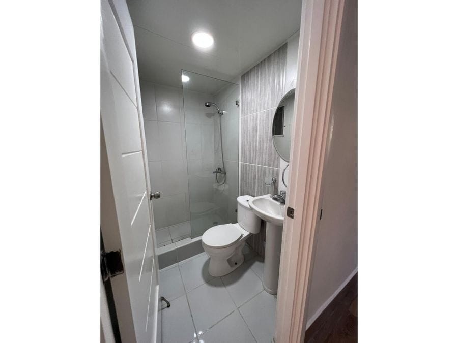 apartamentos - Venta de Apartamento en Honduras del Oeste, Avenida George Washington
 3