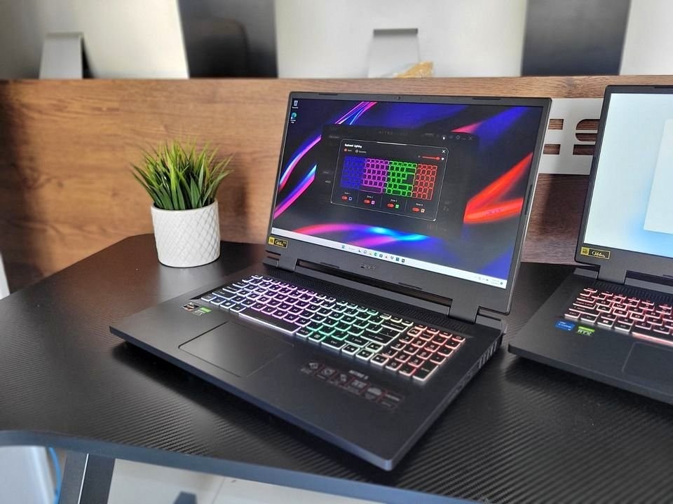 computadoras y laptops - LAPTOP GAMING ACER i7 12va NVIDIA GeForce RTX 4050 16GB RAM 1TB SSD 0