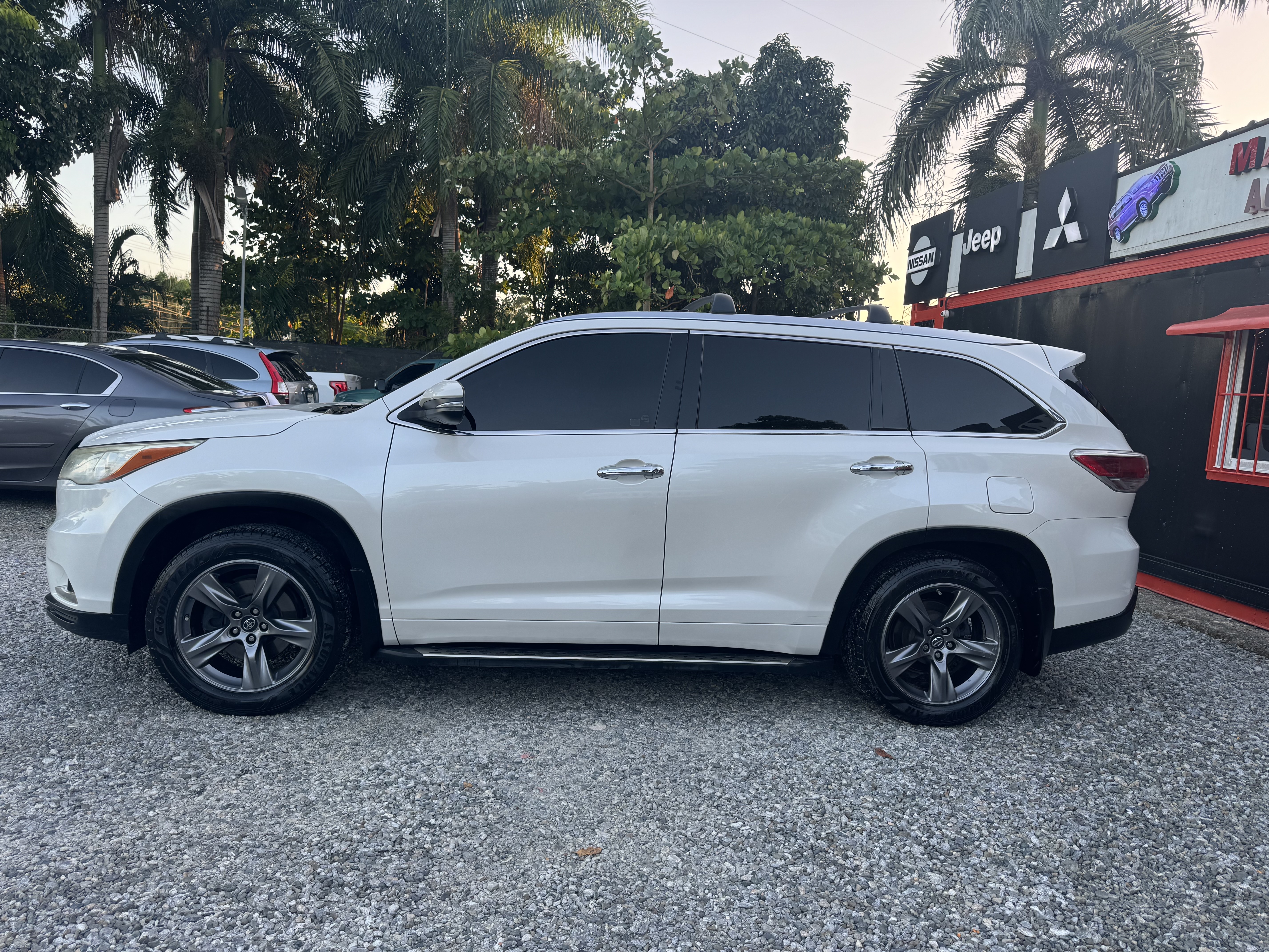 jeepetas y camionetas - Toyota highlander 2016 2