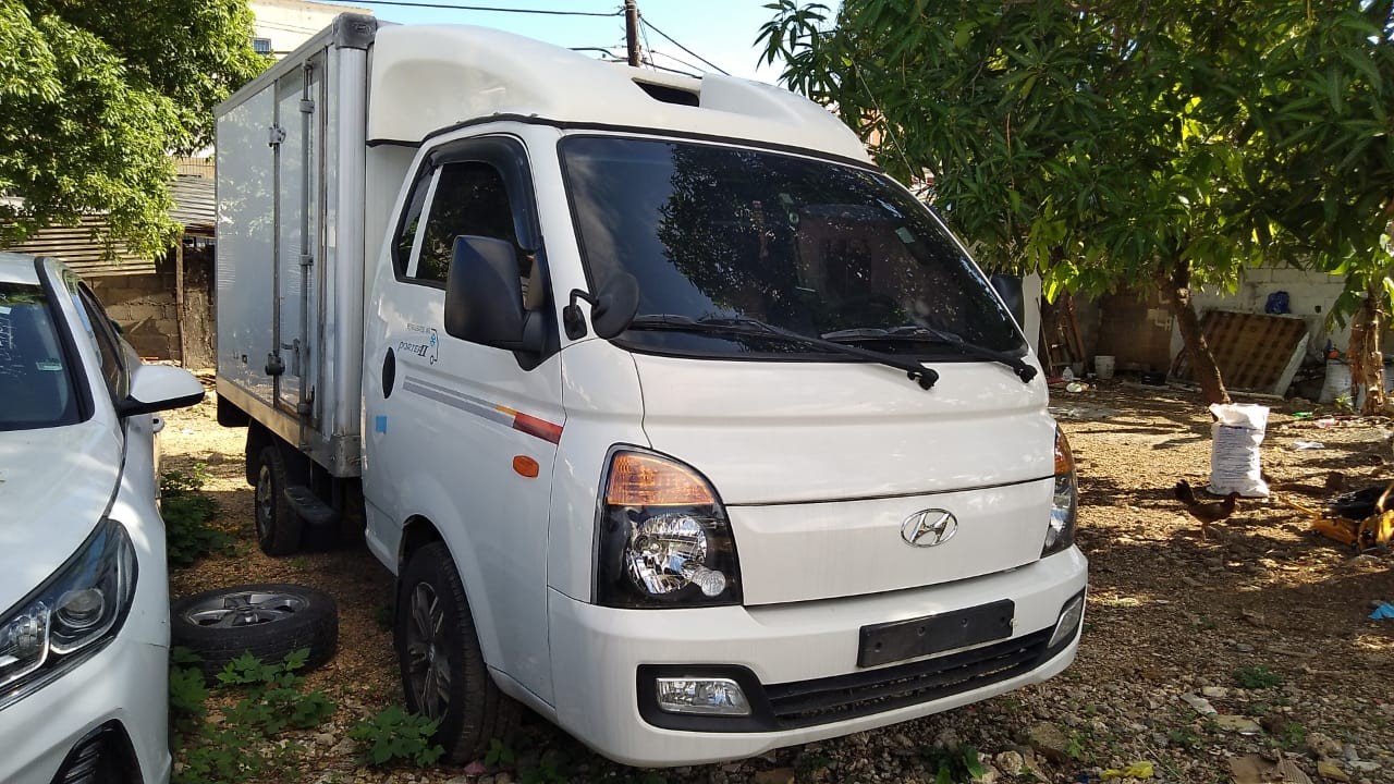 camiones y vehiculos pesados - HYUNDAI PORTER FRIGER 2018 BLANCO  1