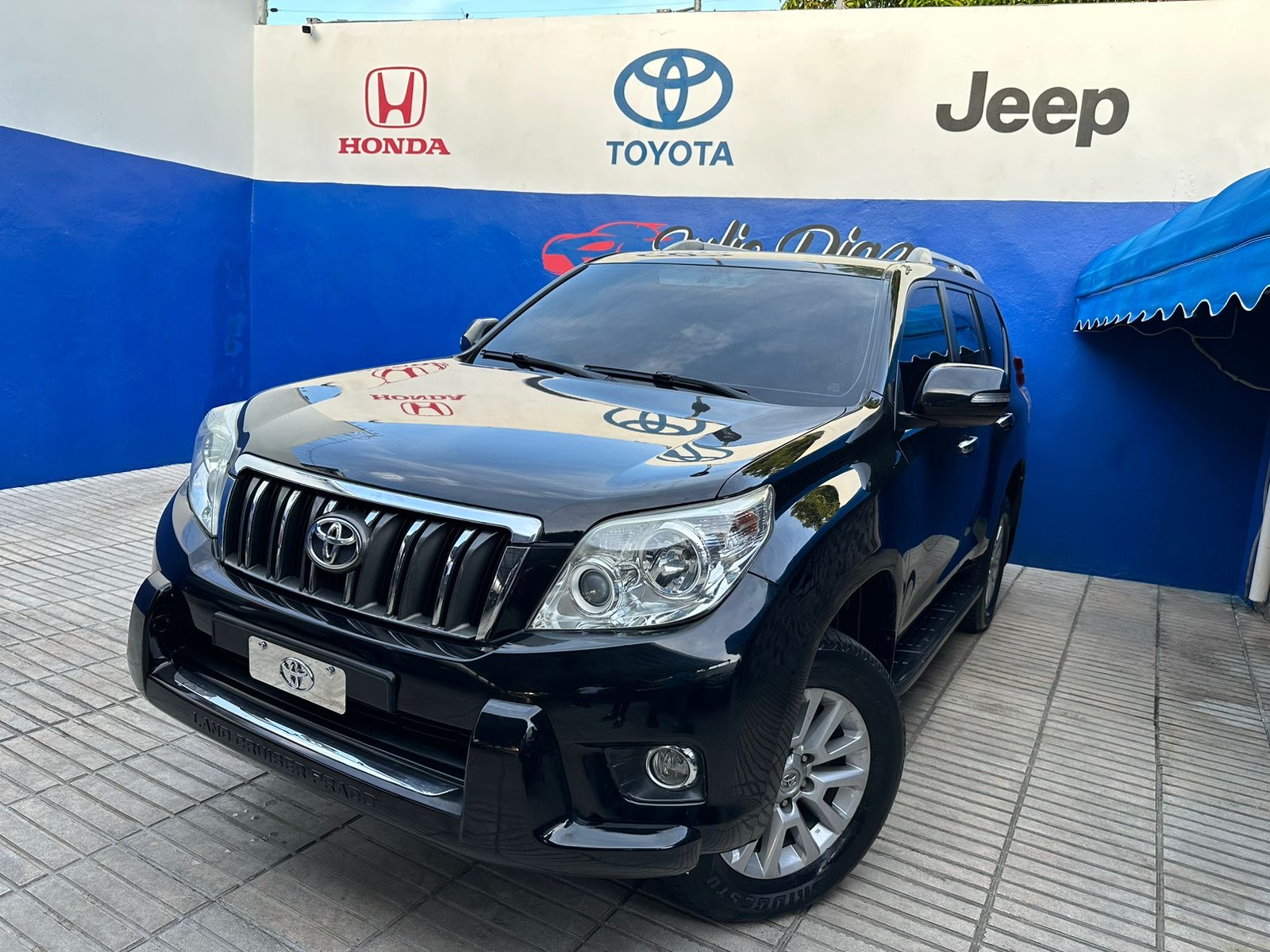 jeepetas y camionetas - 2013 Toyota Land Cruiser Prado TXL 4x4 1