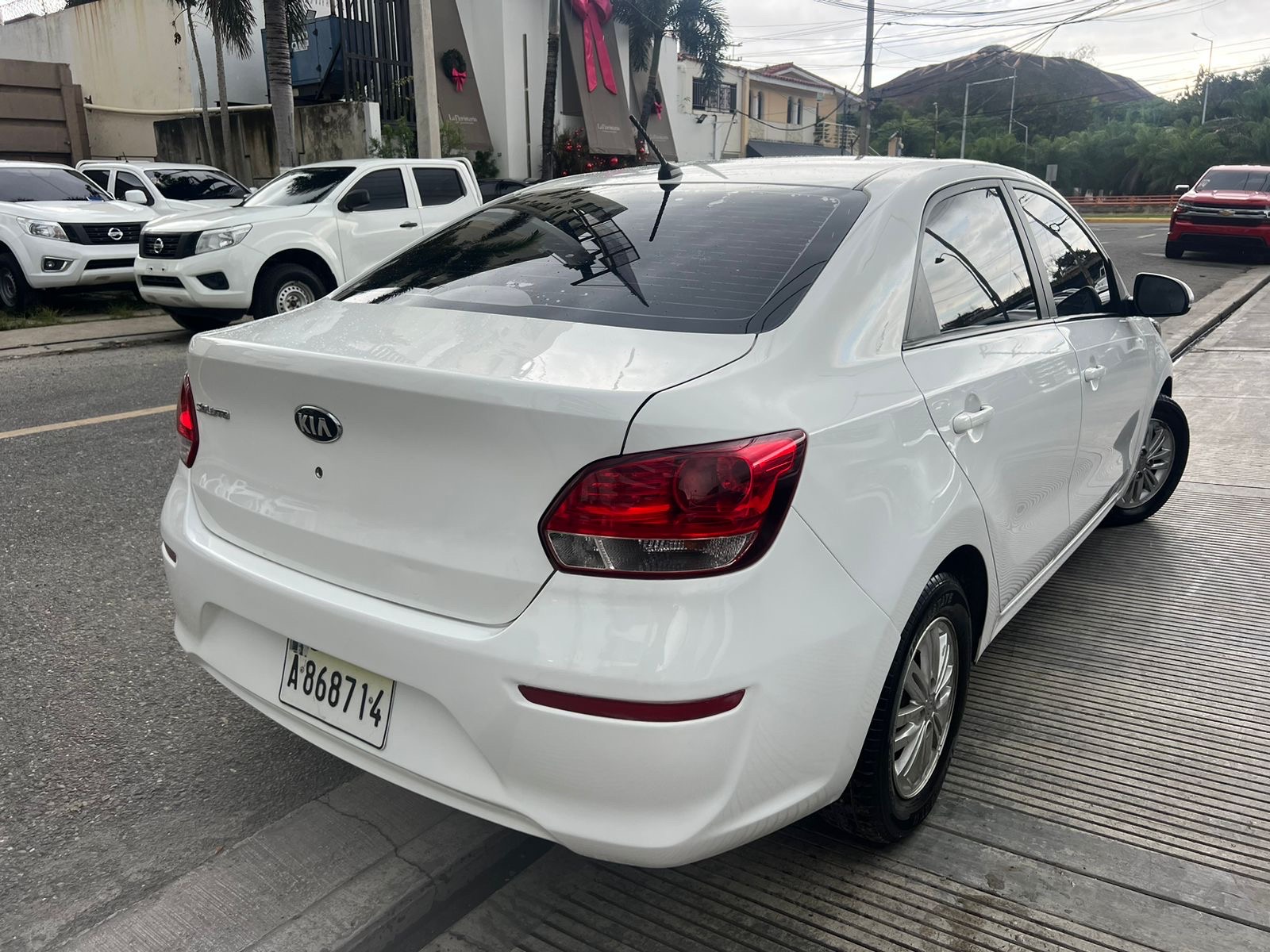 carros - Kia Soluto LX 2021 6