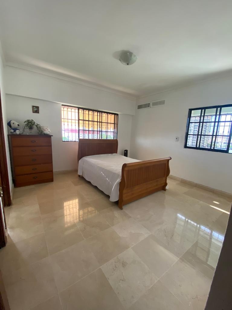 apartamentos - Piso alto con vista al mar en VENTA en La Esperilla 6