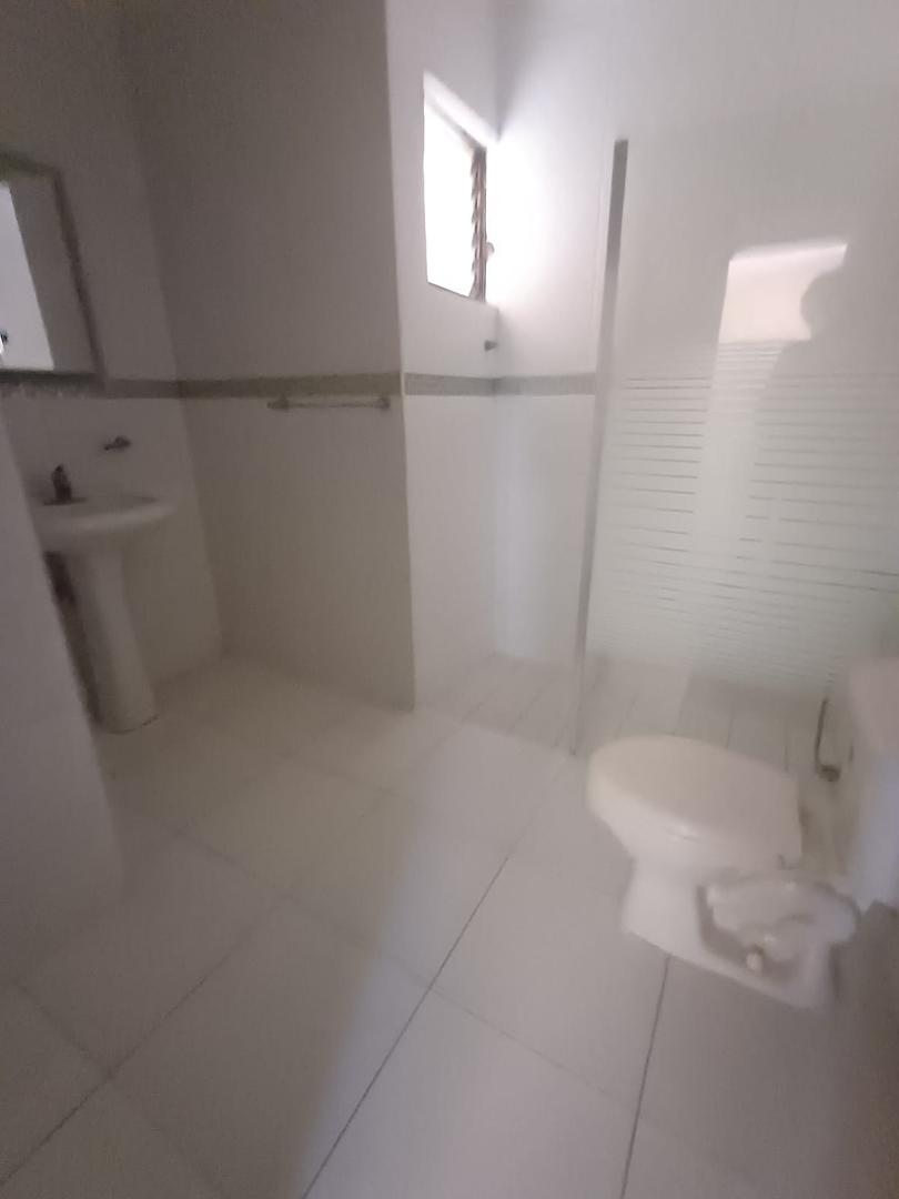 apartamentos - Vendo 4to piso sin Ascensor Av. Enriquillo Cacicazgo Jul 5