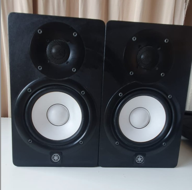 camaras y audio - Vendo monitores Yamaha HS5 (el par) 1