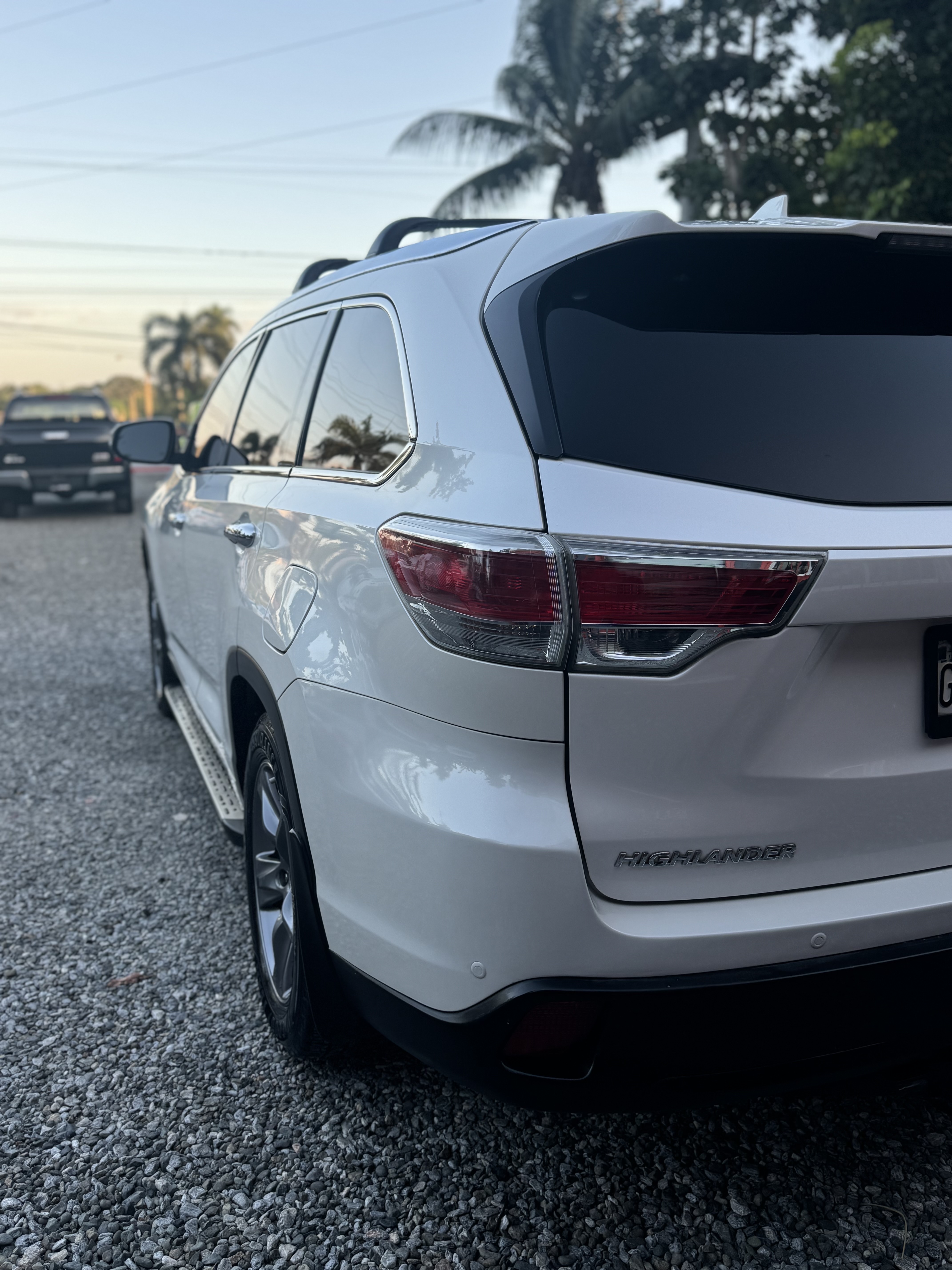 jeepetas y camionetas - Toyota highlander 2016 3