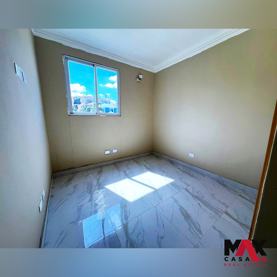 casas - CASA EN VENTA KM 14 DE LA AUTOPISTA DUARTE  8