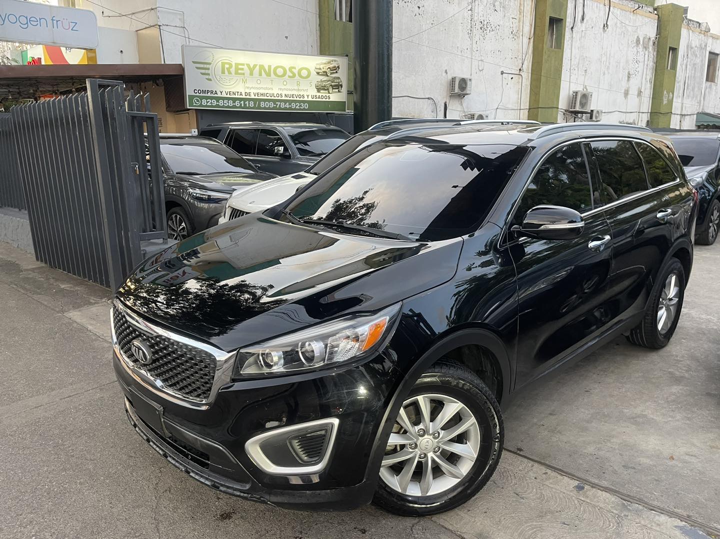 jeepetas y camionetas - KIA SORENTO LX 2016 2