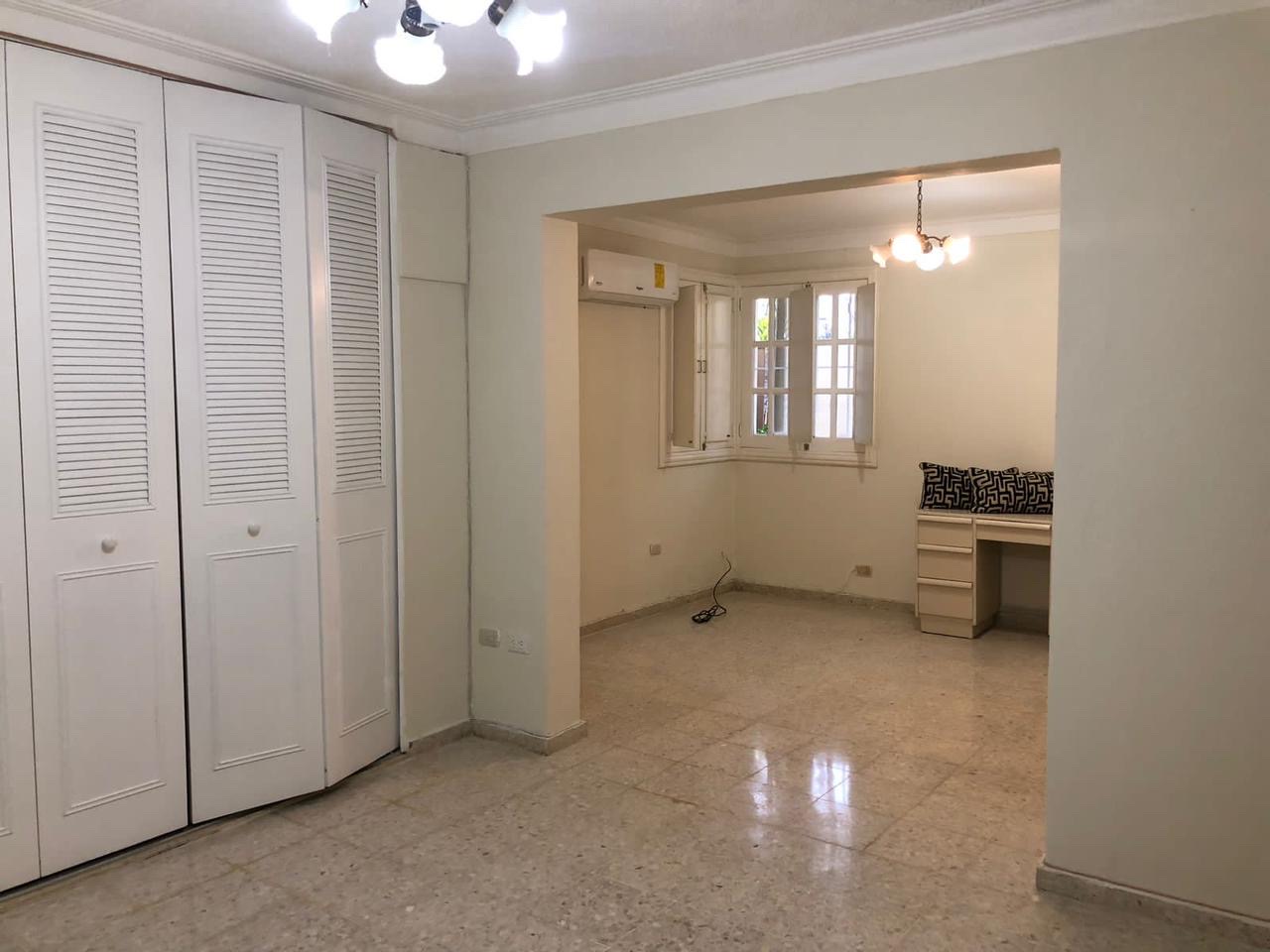 casas - hermoso apartamento  en una zona  céntrica y tranquila  en el renacimiento  5