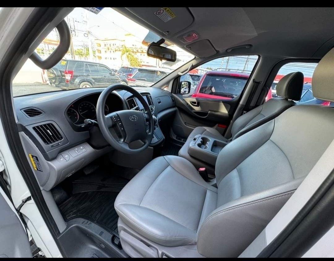 jeepetas y camionetas - 2019 Hyundai Starex  2
