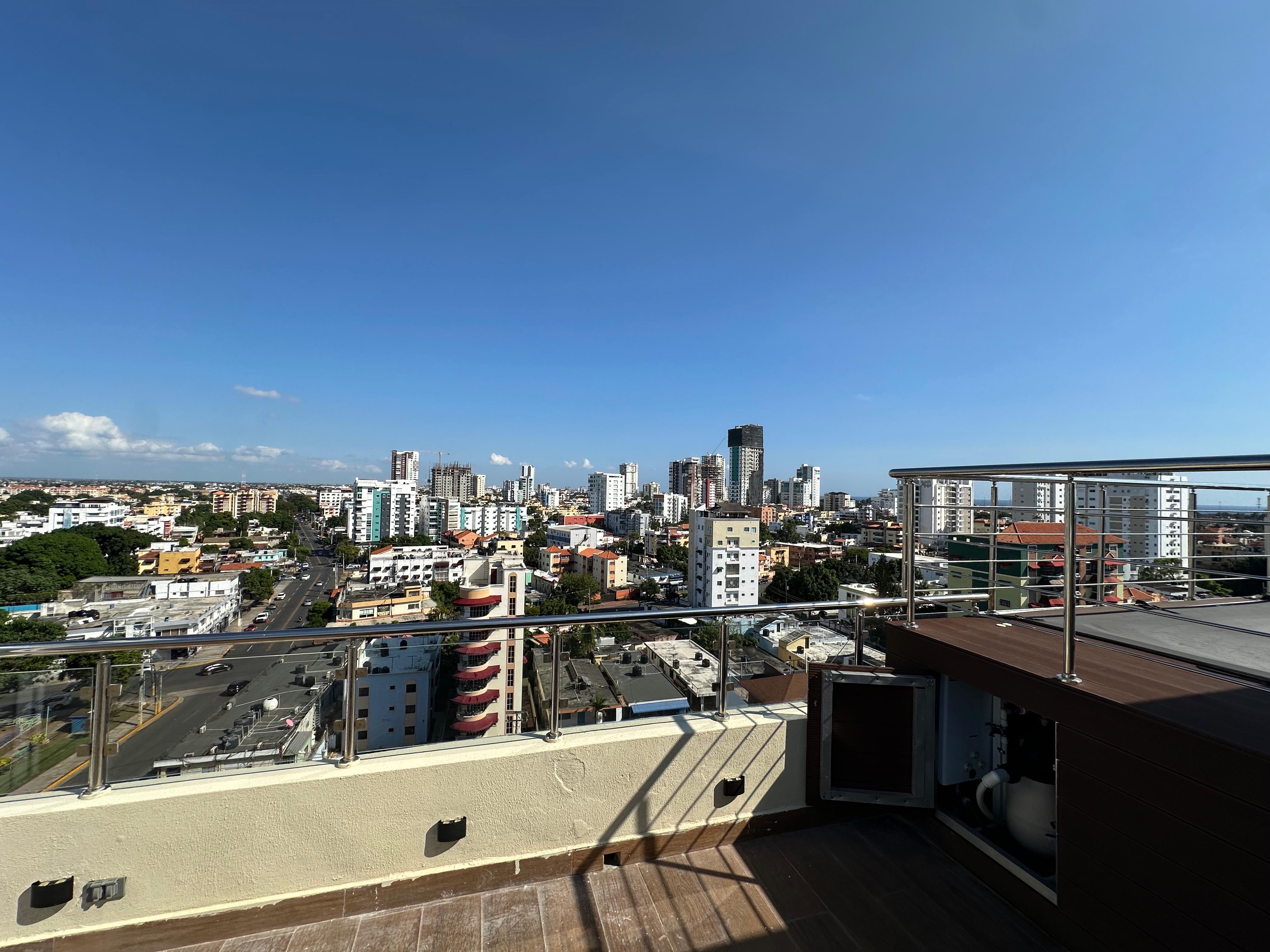 apartamentos - Venta de penthouse con 600mts con 3 pisos  en Alma Rosa 1 Santo Domingo de este  9