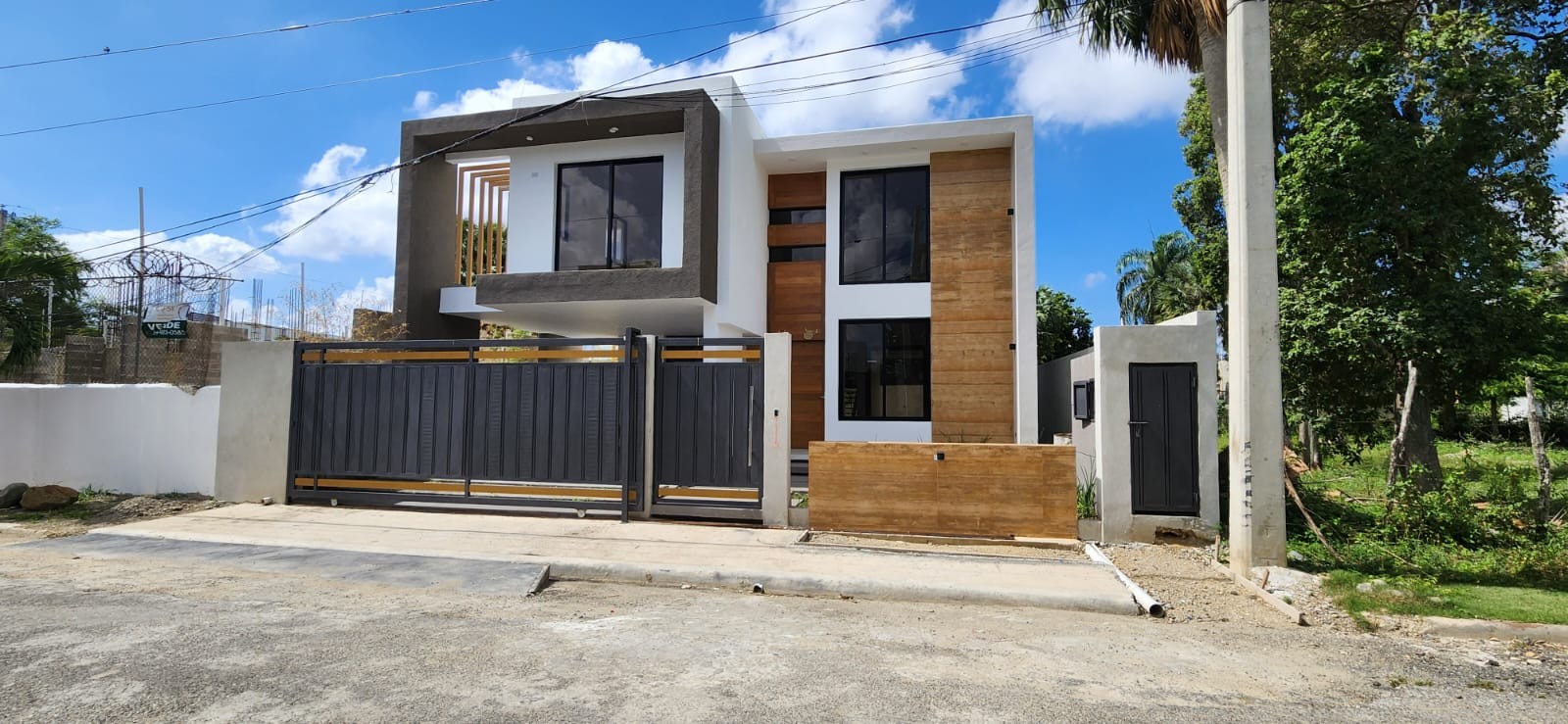 casas - Hermosa casa en las Carmelitas 