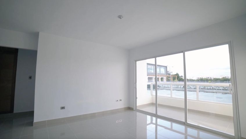 apartamentos - Proyecto en venta Santo Domingo #24-793 tres dormitorios, balcón, gimnasio.
