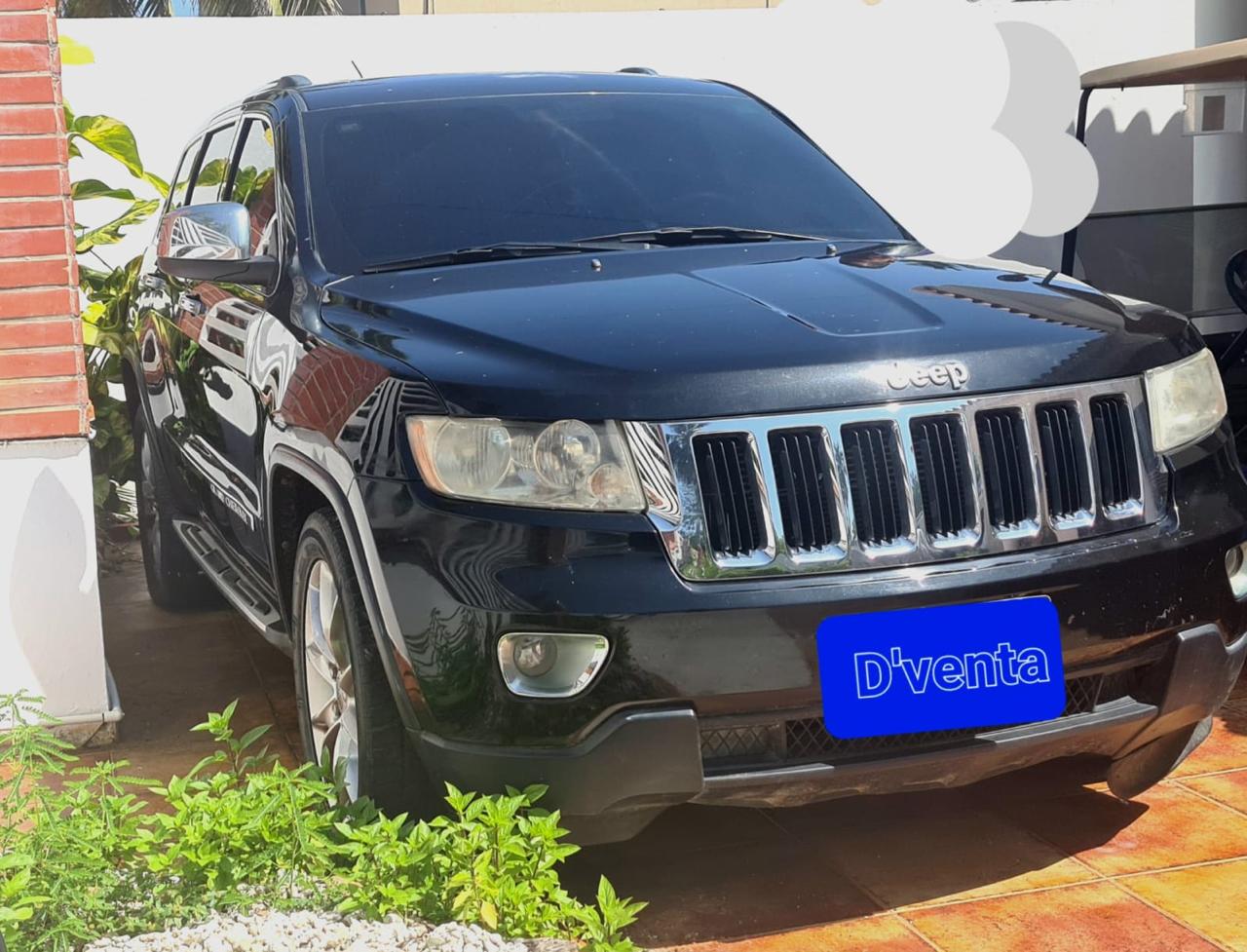 jeepetas y camionetas - jeep grand cherokee laredo 2013