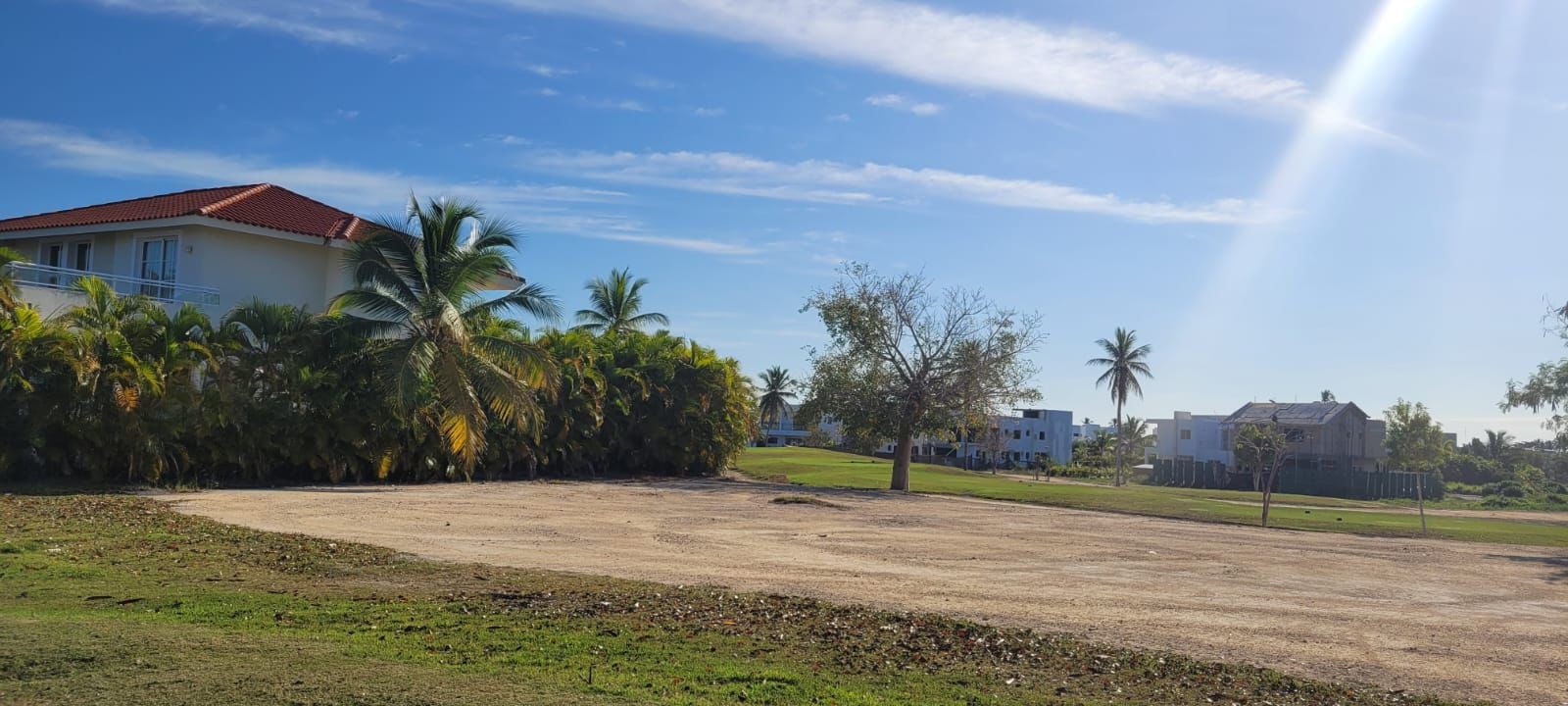 solares y terrenos - SOLAR EN CAMPO DE GOLD PITCH AND PUTT PLAYA NUEVA ROMANA DE OPORTUNIDAD 1